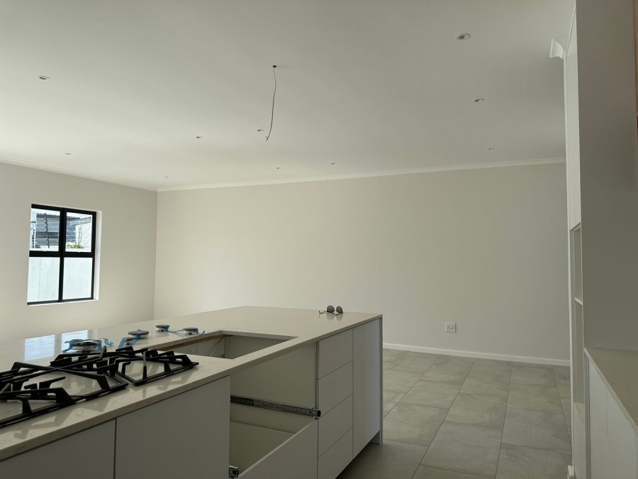 4 Bedroom Property for Sale in Sandown Western Cape